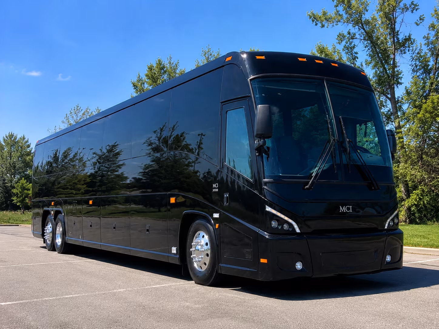choosing the right prom bus in toledo has never been easier