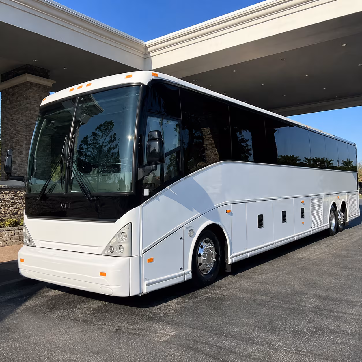sterling heights charter bus