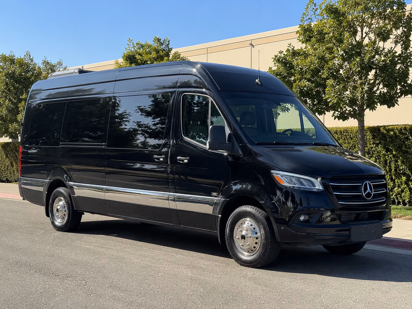 toledo sporting event transportation onboard seating