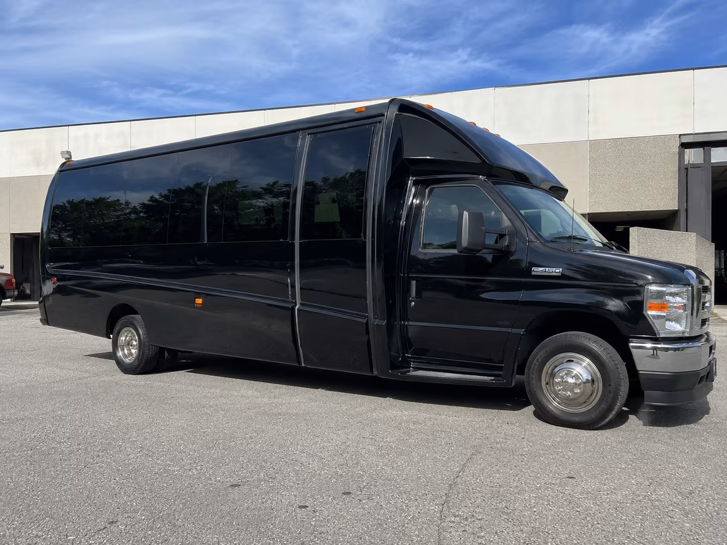 warren bus rentals